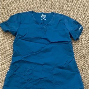 Cherokee scrub top